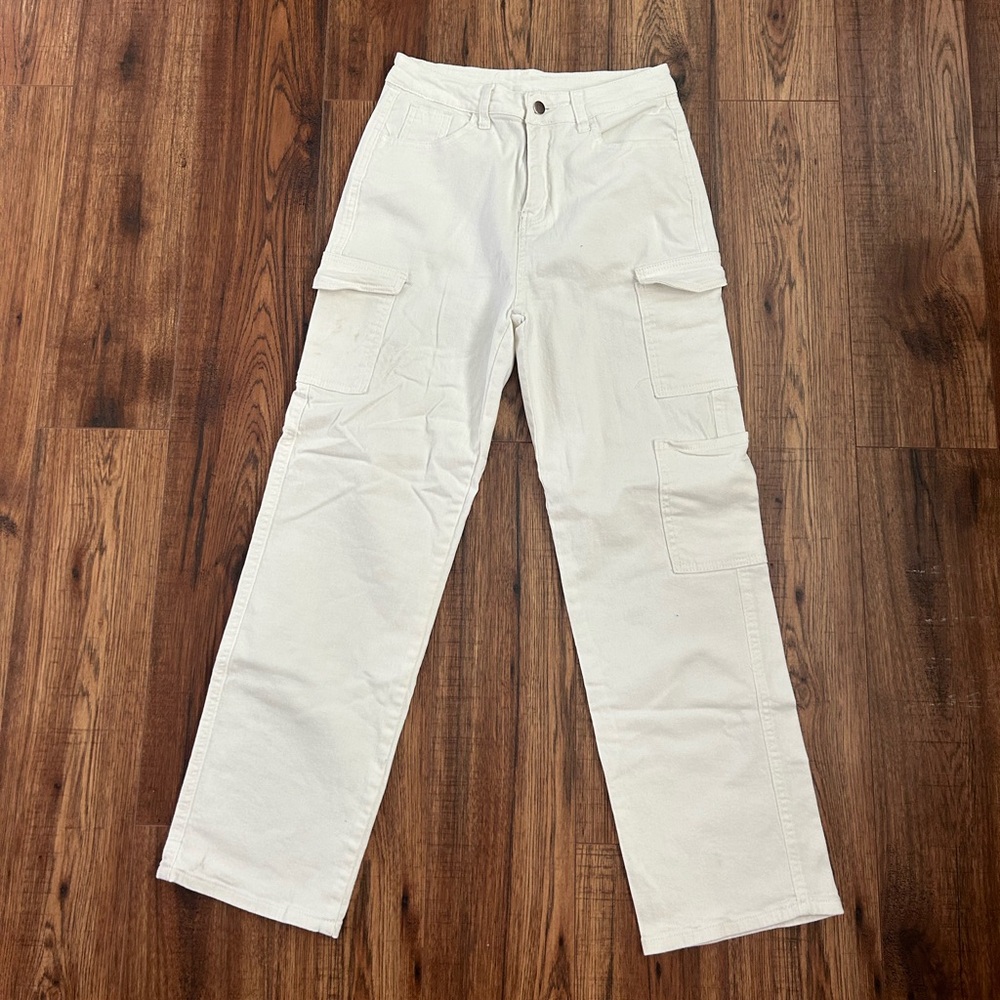 White Cargo Jeans Size Medium